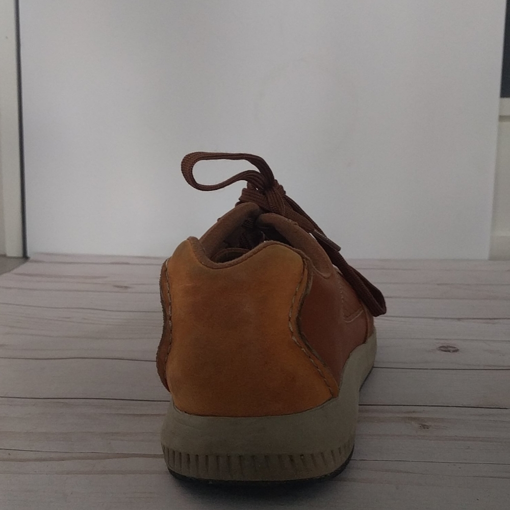 Clarks shoes - Picture 3 of 4